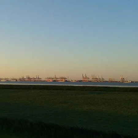 Prázdninový dům With 2 Bedrooms Butjadingen